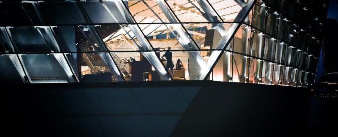 24 hour security guard service companies
