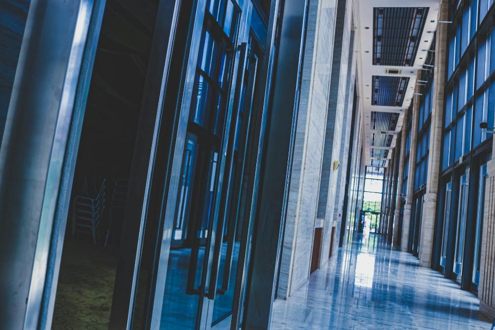 24 hour security guard service companies