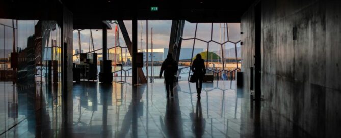 24 hour security guard service companies