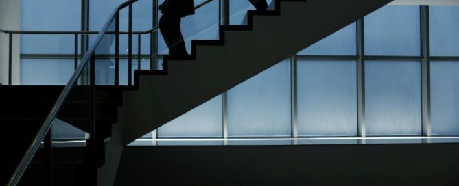 24 hour security guard service companies